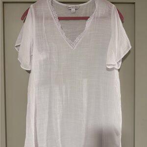 Counterparts White V-Neck Blouse with Lace Trim